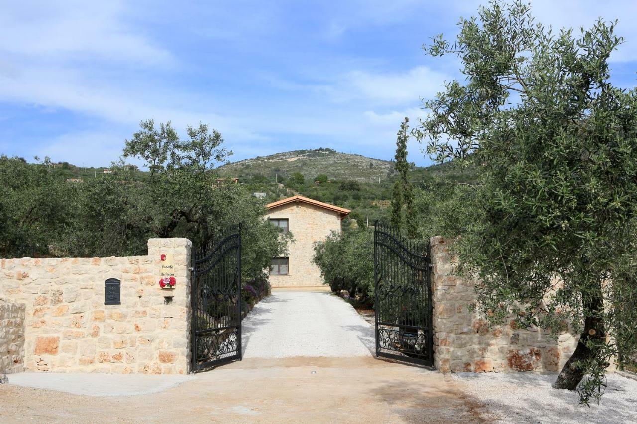 Casale Madeccia Sonnino Exterior foto